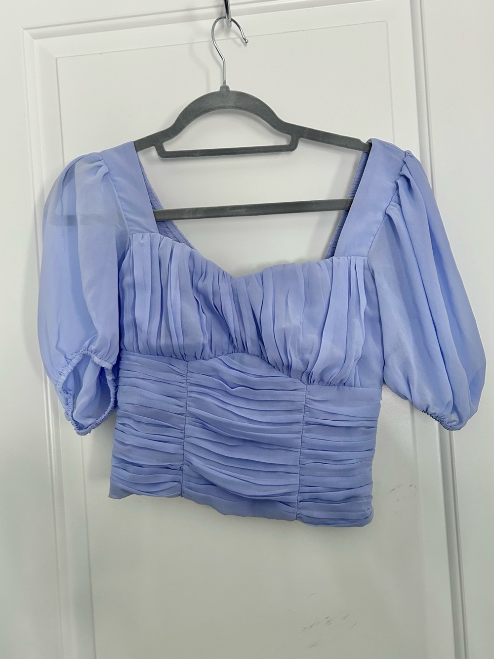 Abercrombie Lilac Periwinkle Blue Ruched Puff Sleeve Crop Top
